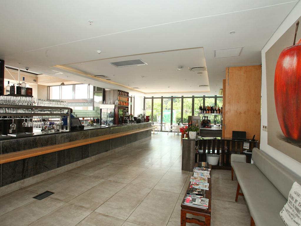 Luxurious Sandton Skye Apartment Eksteriør bilde