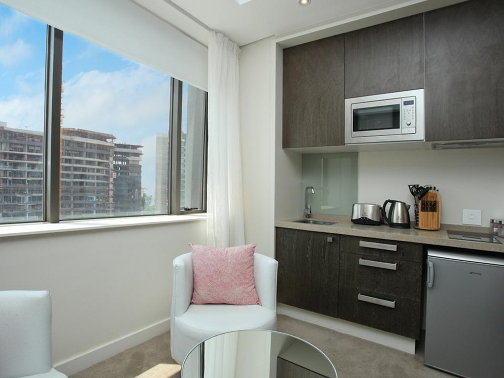 Luxurious Sandton Skye Apartment Eksteriør bilde